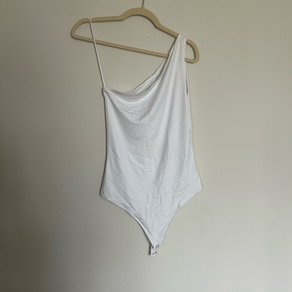 One-Shoulder Seamless Fabric Bodysuit
